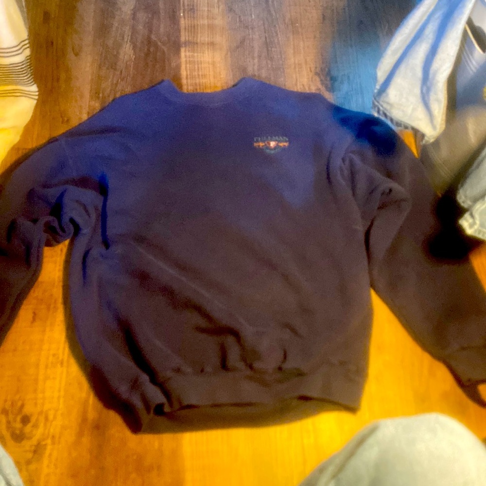 Heavy sweater, really comfy, Washington sweater.